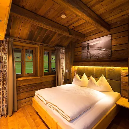 Σαλέ Chalets Auszeit, Near Grossarl *